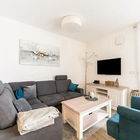 Apartamento Liebevoll Eingerichtetes *