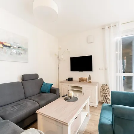 Liebevoll Eingerichtetes ريكلين